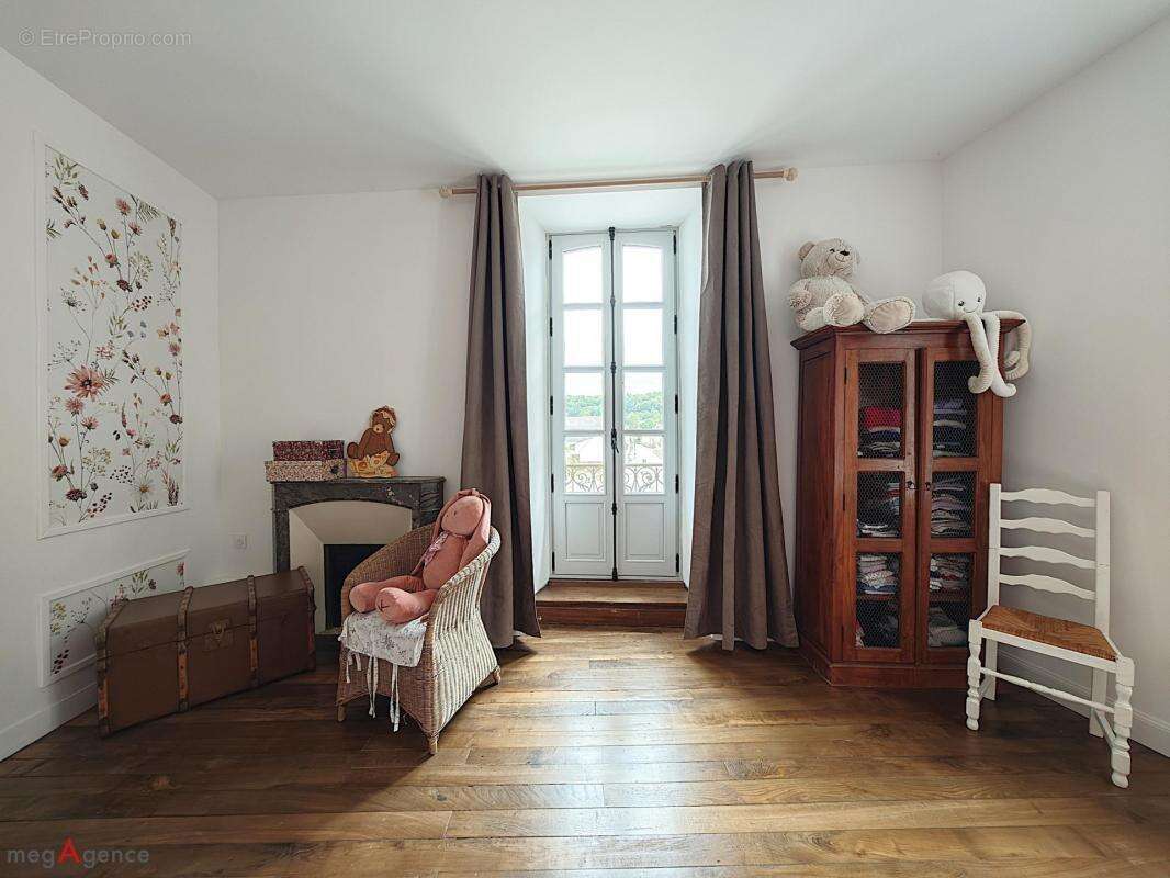 Maison à MALESTROIT