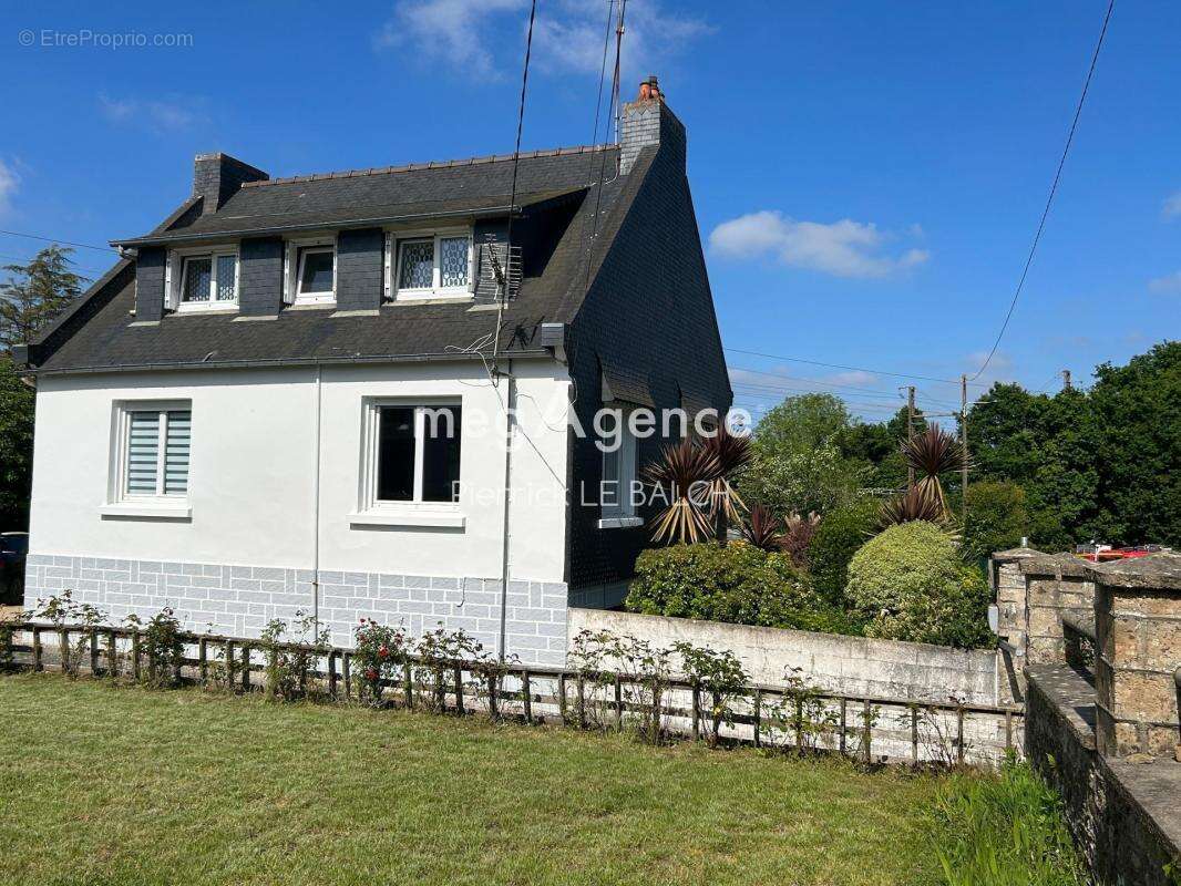 Maison à PLOUARET