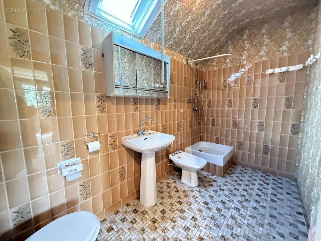 Maison à FLEURY-LES-AUBRAIS