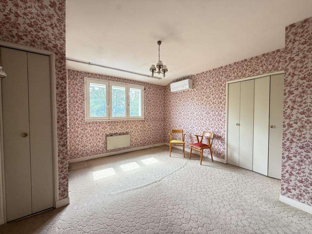 Maison à FLEURY-LES-AUBRAIS