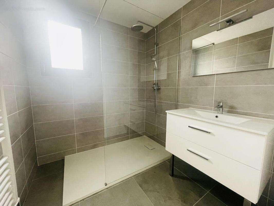 Appartement à TIGNIEU-JAMEYZIEU