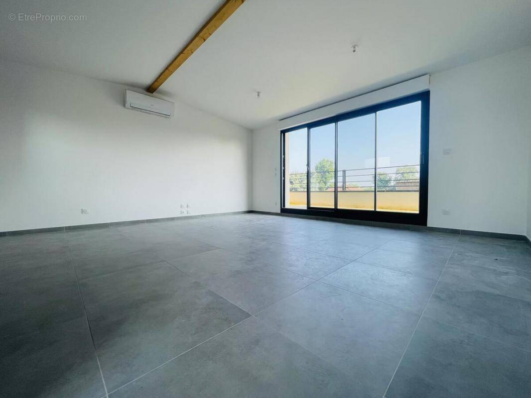 Appartement à TIGNIEU-JAMEYZIEU