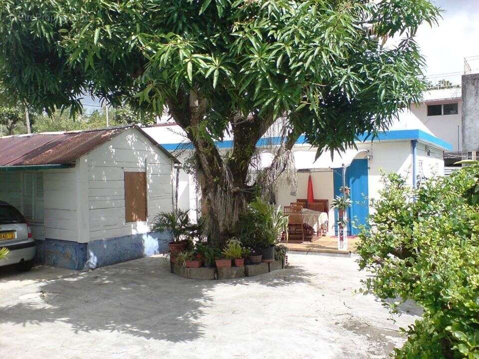 Maison à SCHOELCHER