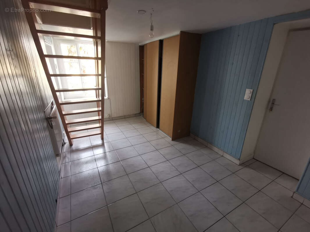 Maison à LA SUZE-SUR-SARTHE