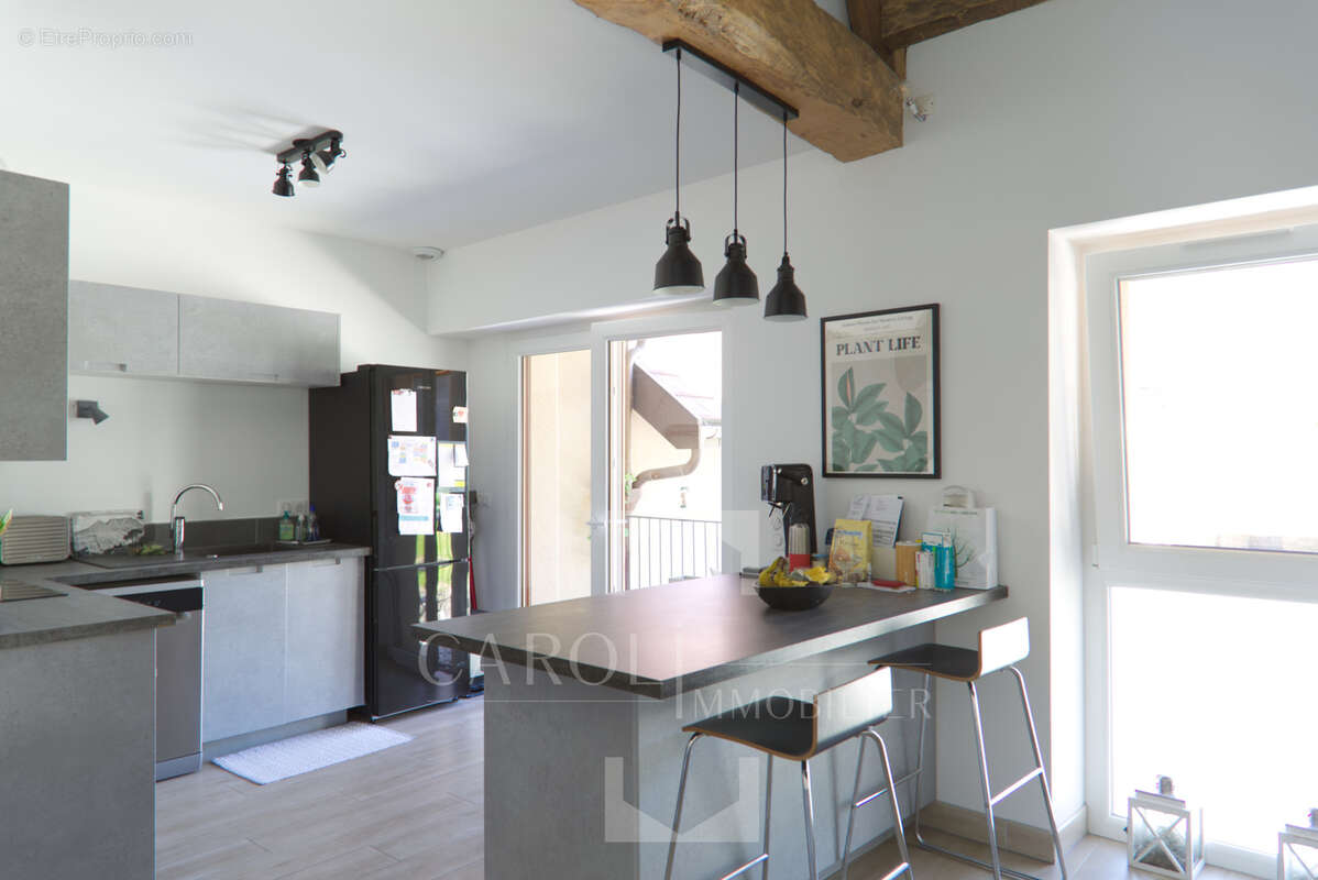 Appartement à ANNECY-LE-VIEUX