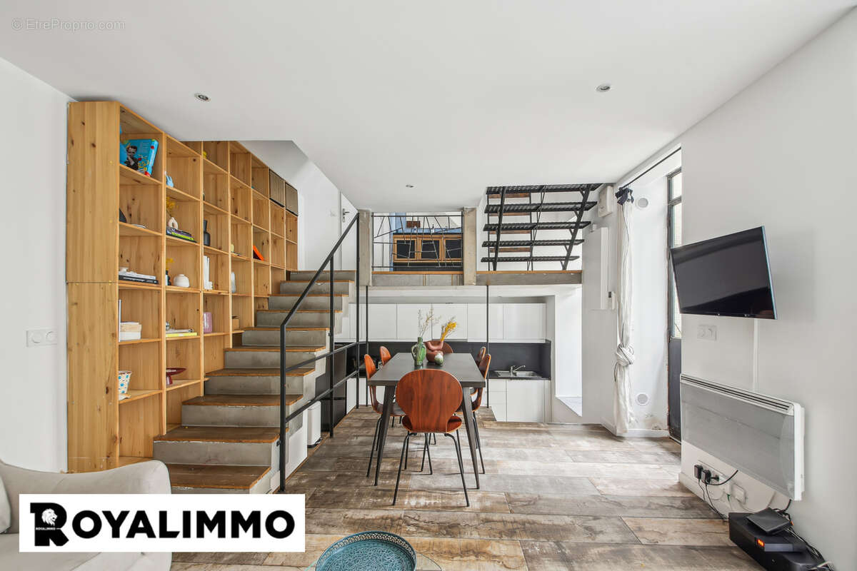 Appartement à PARIS-14E