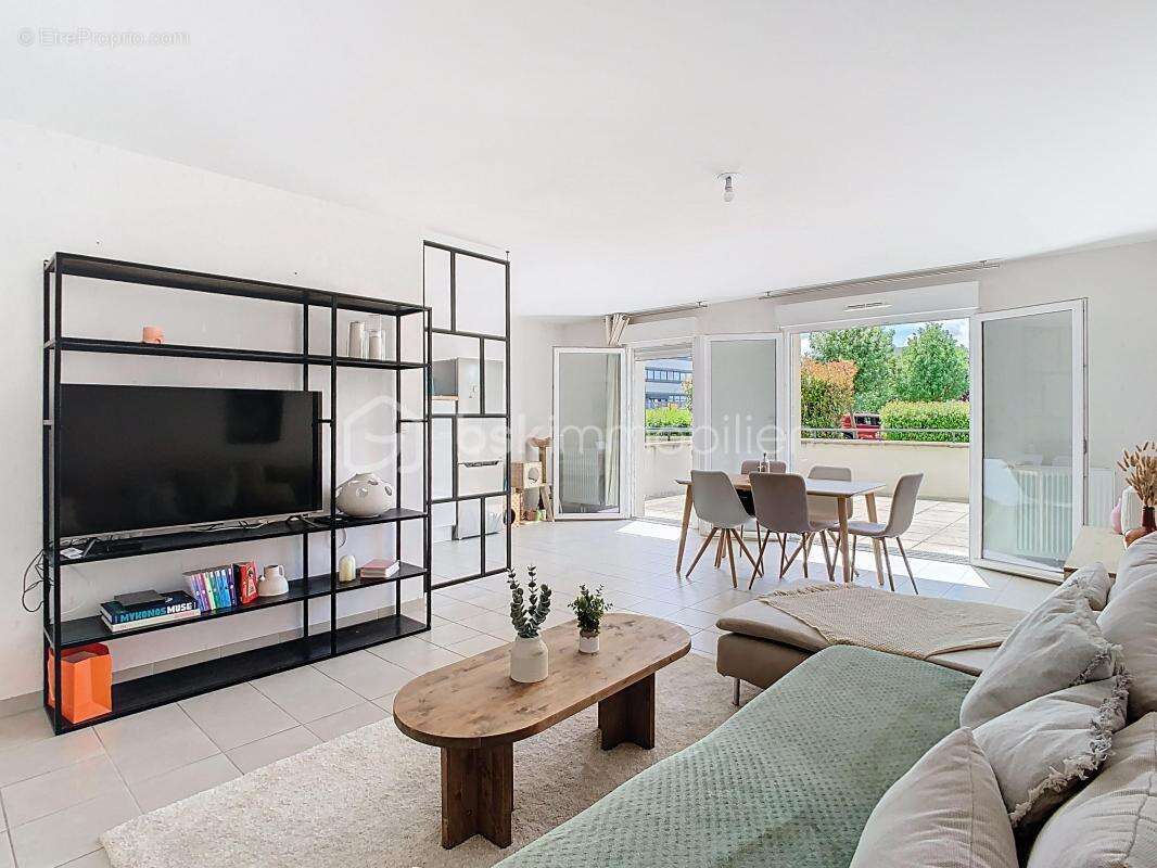 Appartement à FLEURY-SUR-ORNE