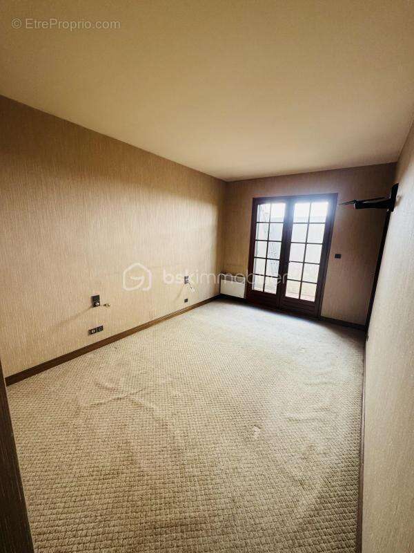 Maison à CORNEILHAN