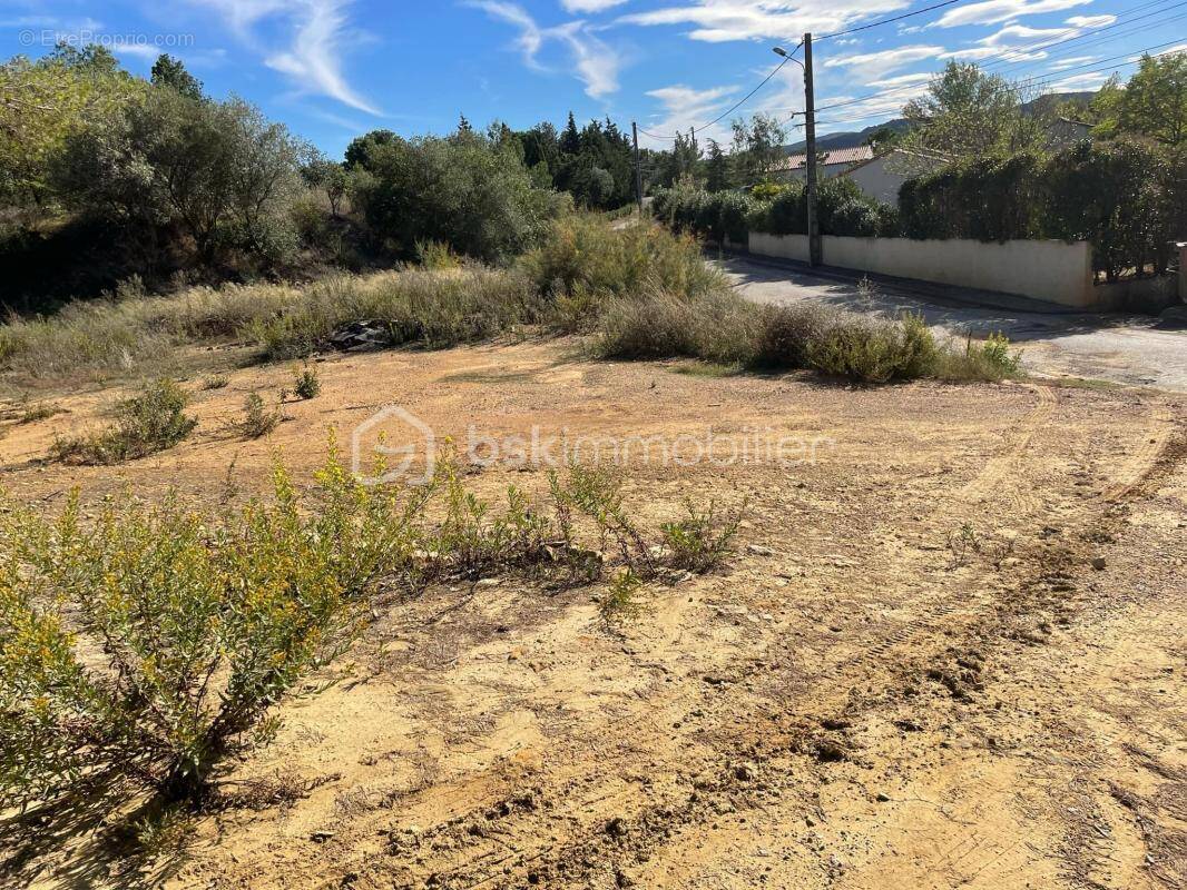Terrain à SAINT-ANDRE-DE-ROQUELONGUE