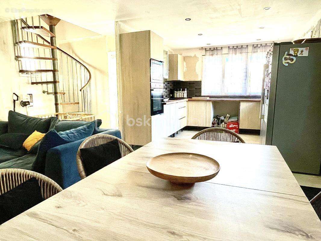 Maison à SAINTE-MARIE