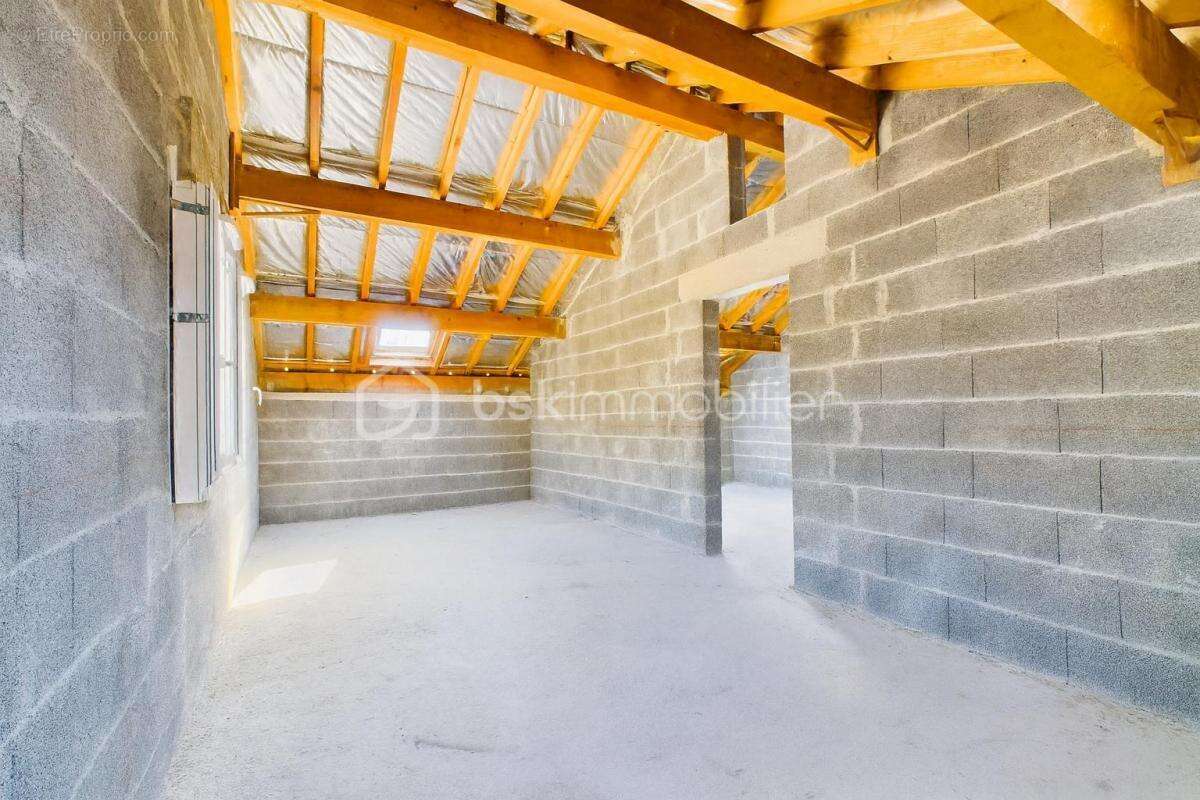 Maison à SAINT-MARTIN-BELLEVUE