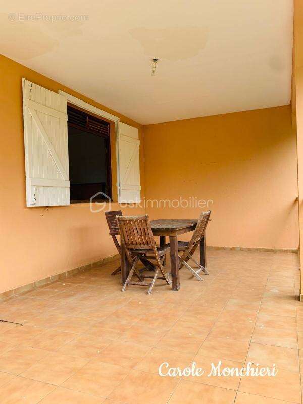 Maison à SAINTE-ROSE