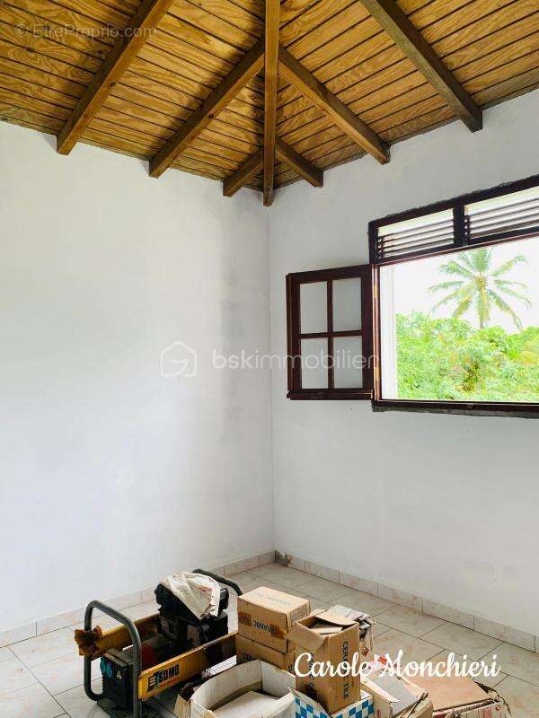 Maison à SAINTE-ROSE