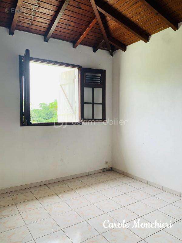 Maison à SAINTE-ROSE