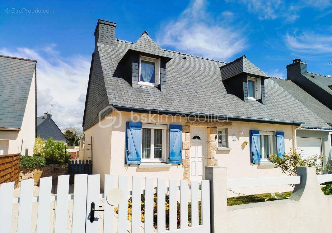 Maison à LOCMIQUELIC