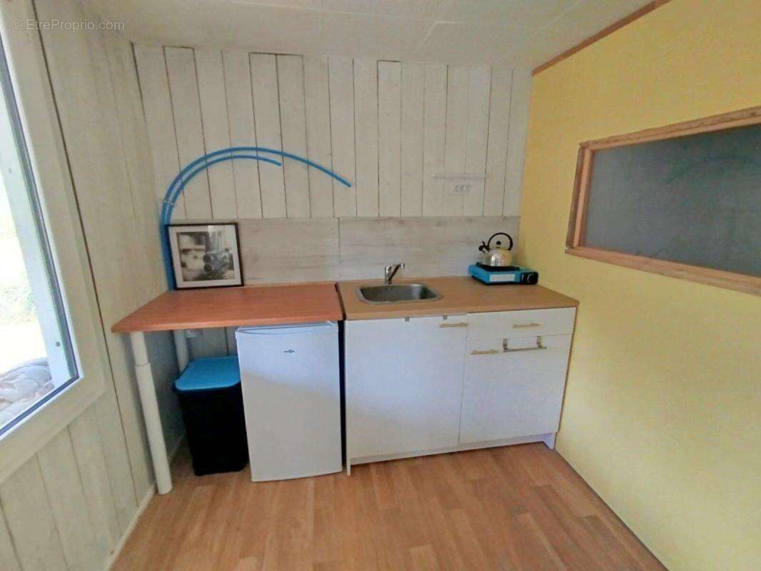 Terrain à MONTFORT-LE-GESNOIS