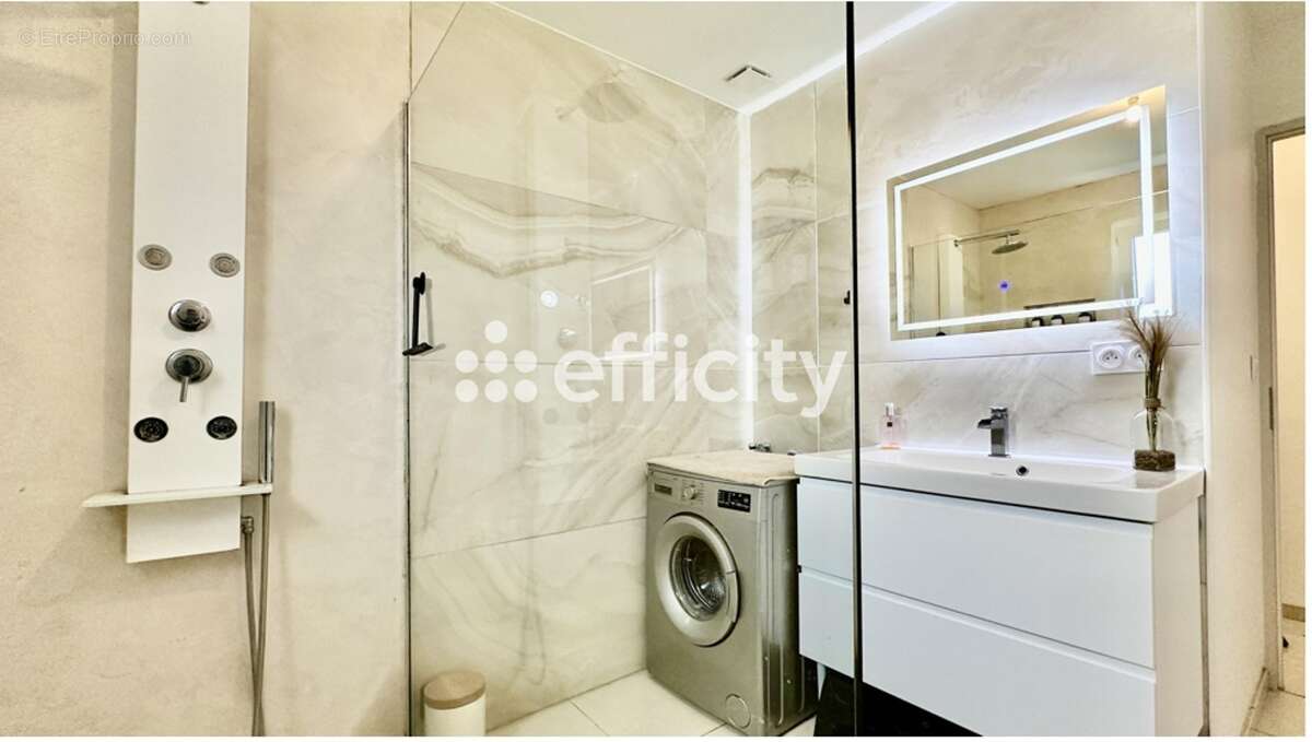 Maison à LES TOURRETTES