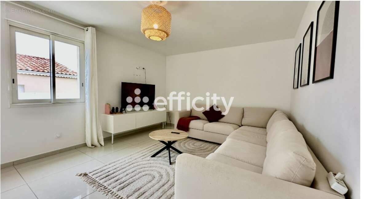 Maison à LES TOURRETTES