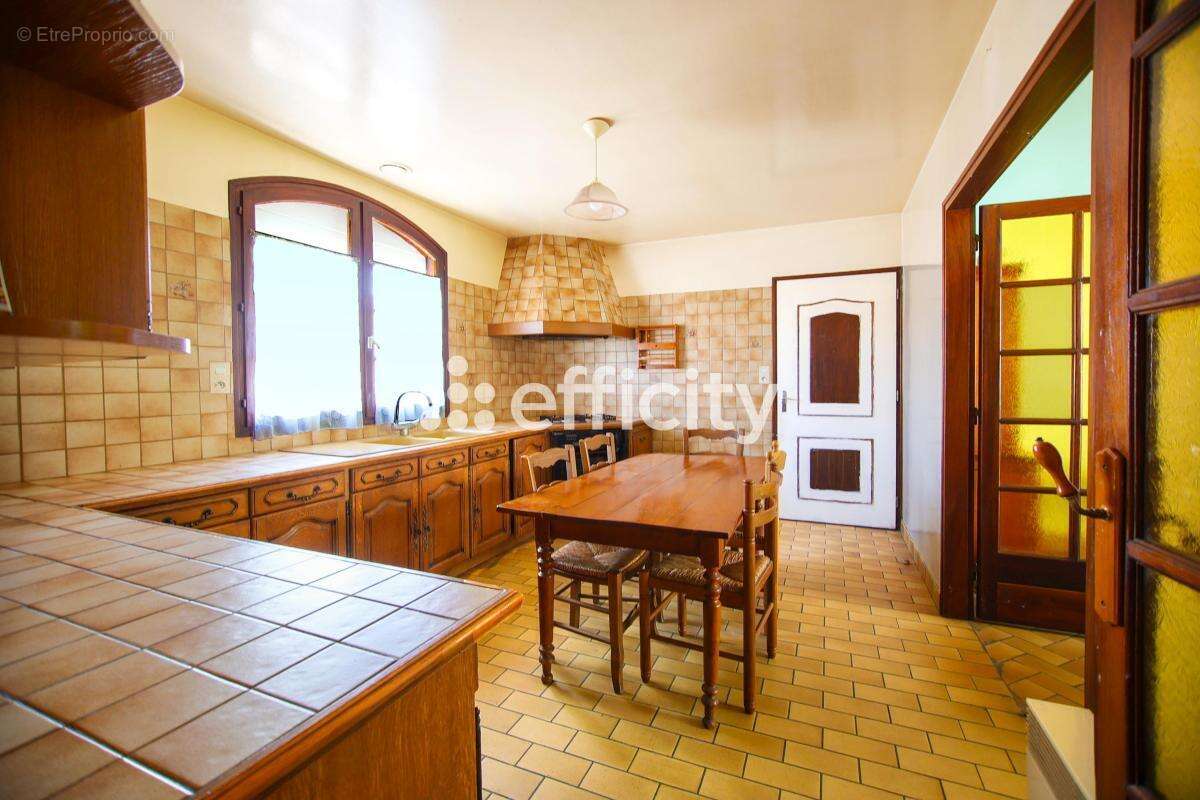 Maison à L&#039;AIGUILLON-SUR-VIE