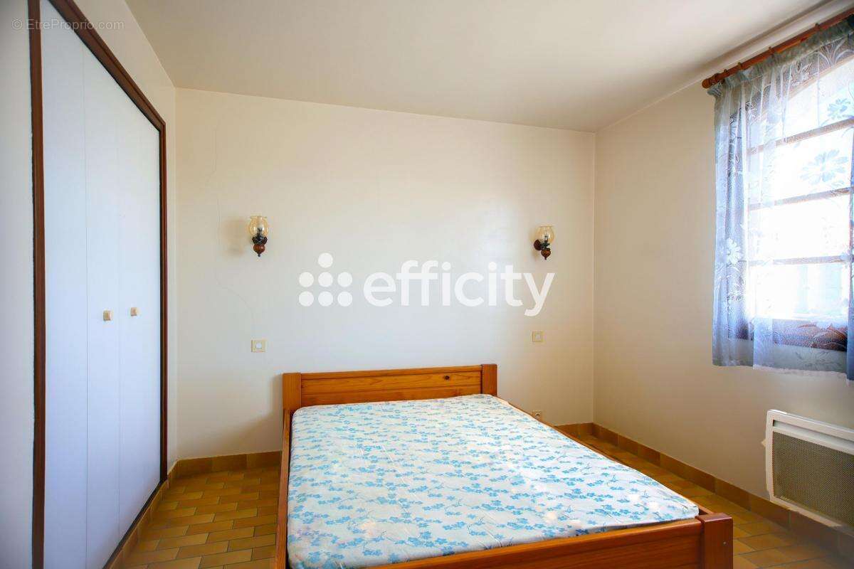 Maison à L&#039;AIGUILLON-SUR-VIE