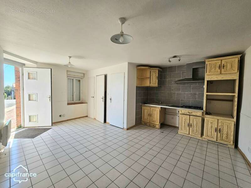 Maison à MONTOURNAIS