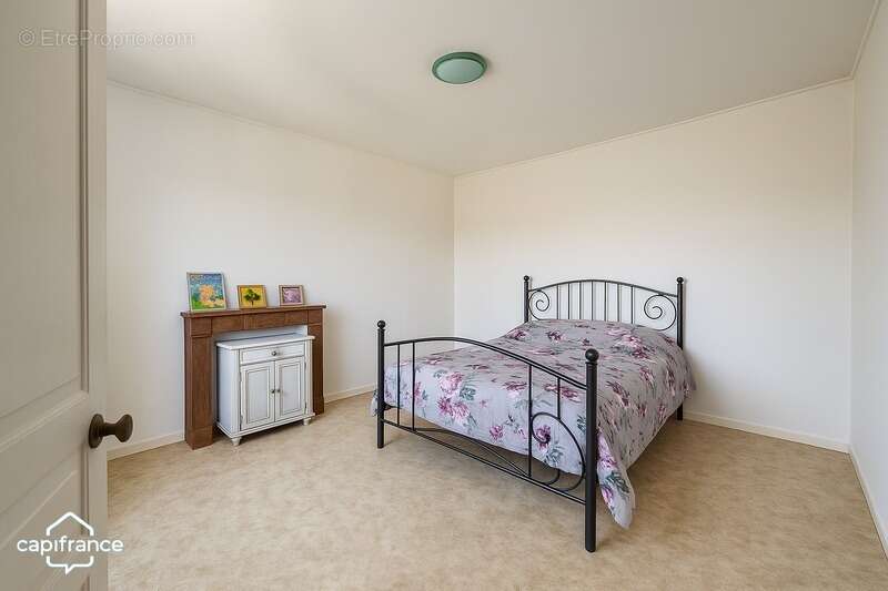 Maison à MONTOURNAIS