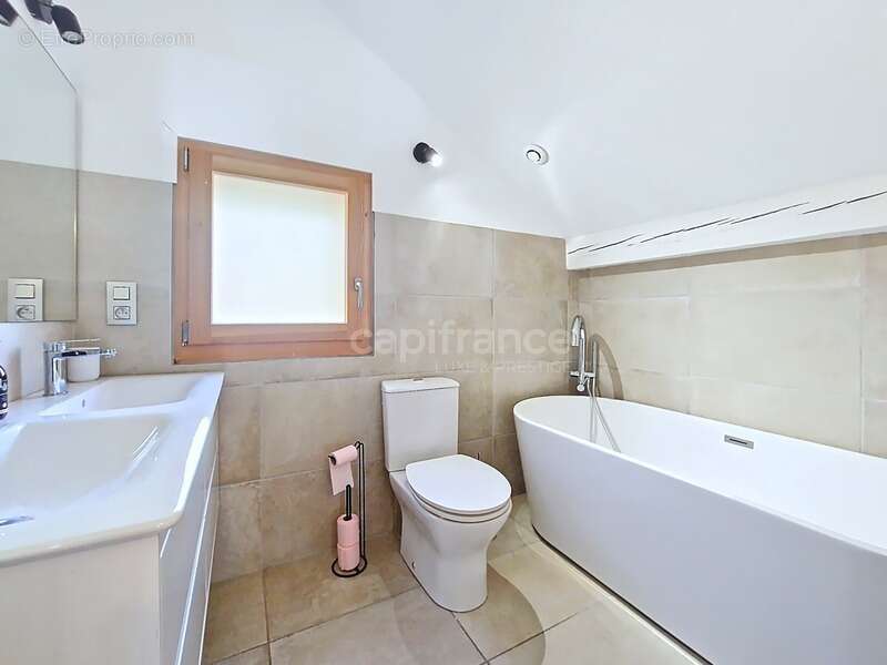 Maison à LES CONTAMINES-MONTJOIE