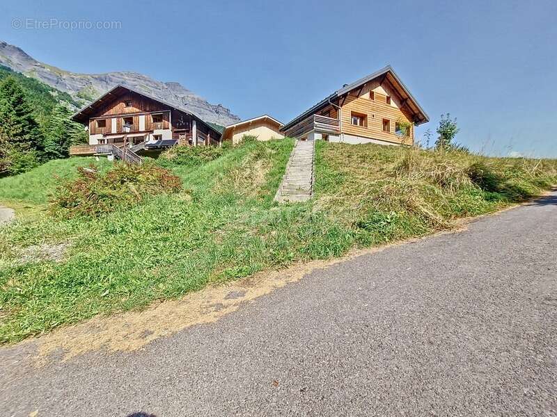 Maison à LES CONTAMINES-MONTJOIE