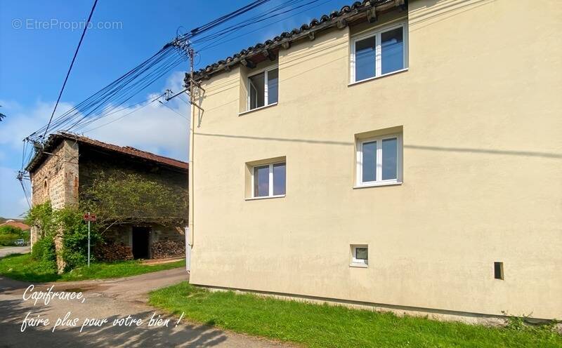 Maison à SAINT-PIERRE-LE-VIEUX