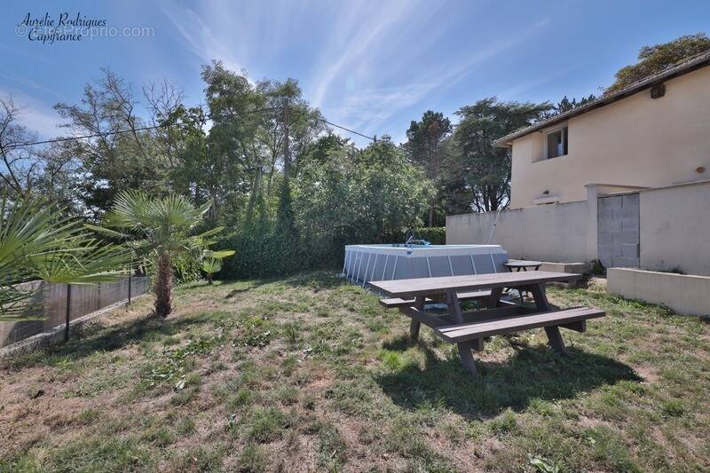 Maison à CHANOZ-CHATENAY