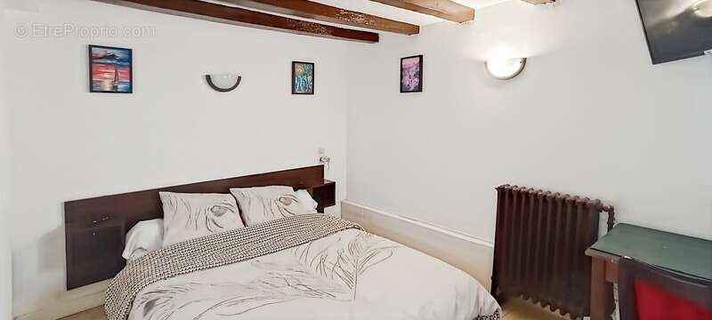 Maison à LONGUE-JUMELLES