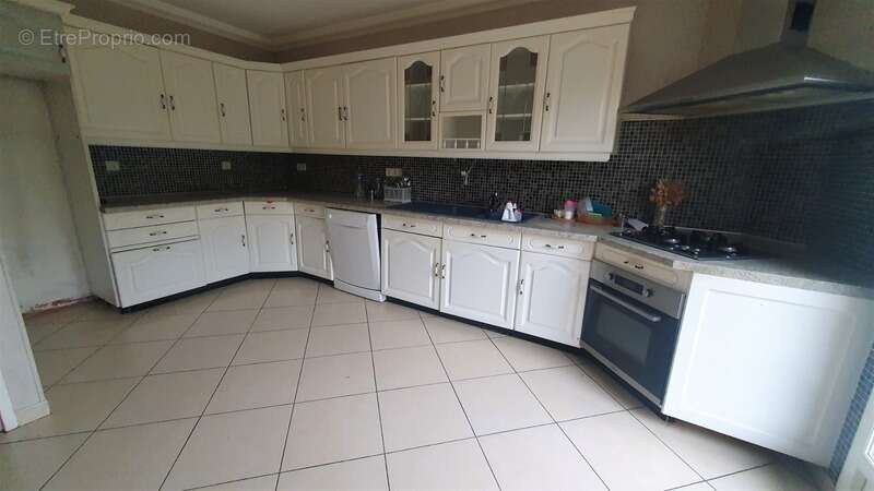 Maison à SAINT-LOUP-SUR-SEMOUSE