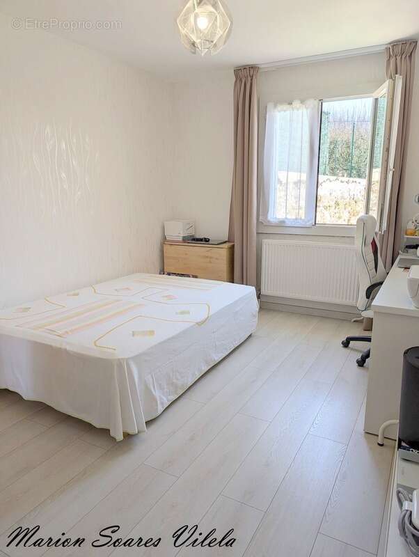 Maison à CHAUMES-EN-BRIE