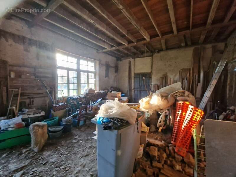 Maison à CONTREXEVILLE