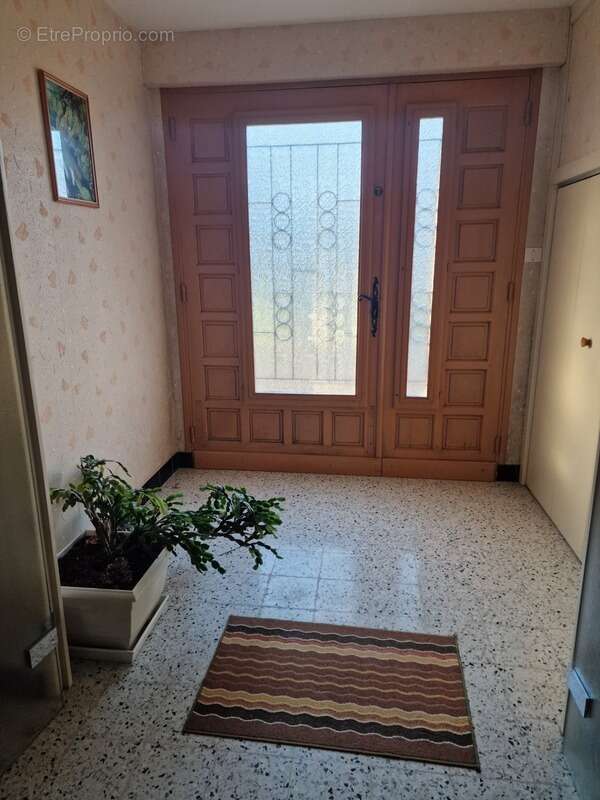 Maison à CONTREXEVILLE