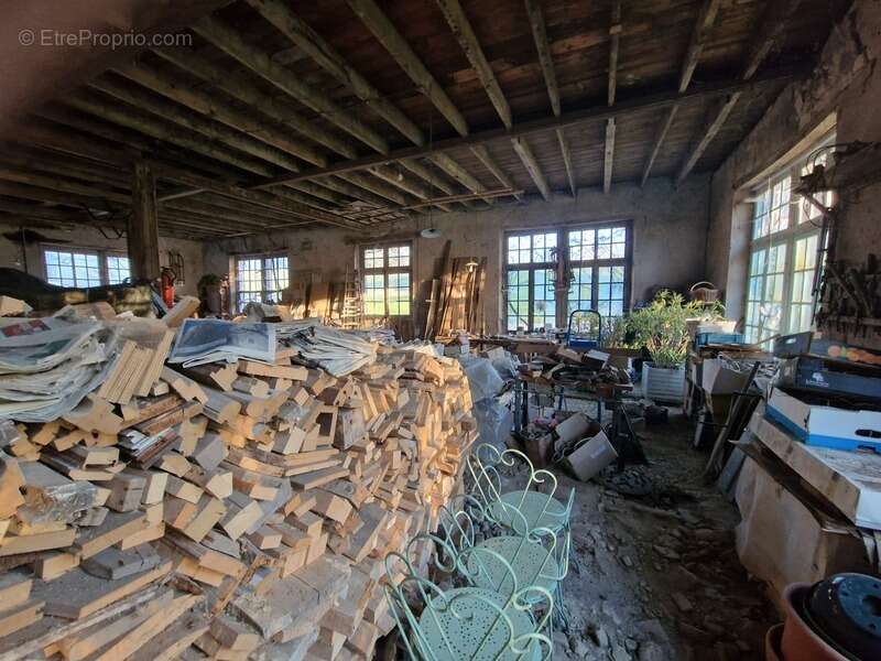 Maison à CONTREXEVILLE