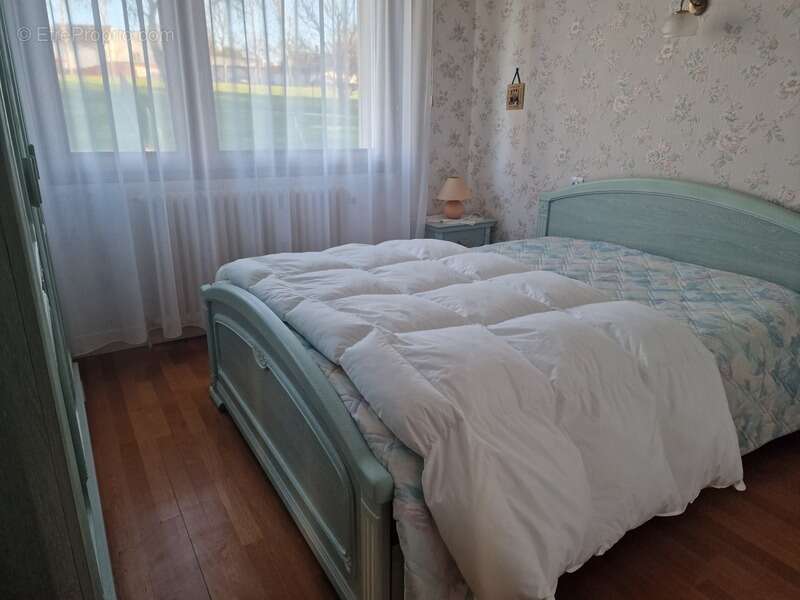 Maison à CONTREXEVILLE