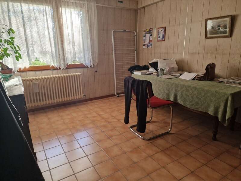 Maison à CONTREXEVILLE