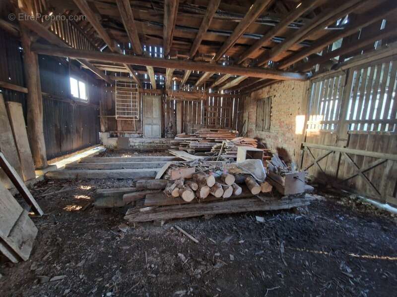 Maison à CONTREXEVILLE