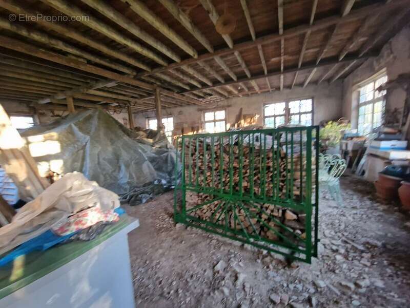 Maison à CONTREXEVILLE