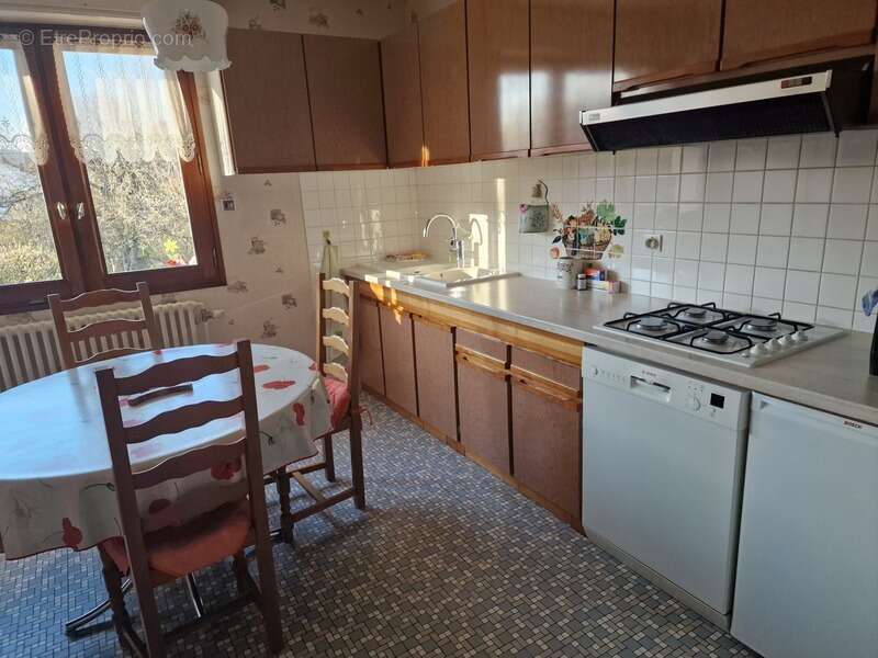 Maison à CONTREXEVILLE