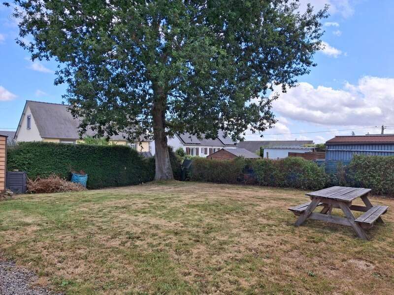 Maison à PLEINE-FOUGERES