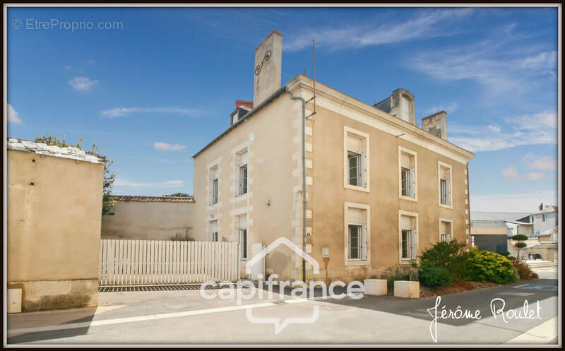 Appartement à NEUVILLE-DE-POITOU