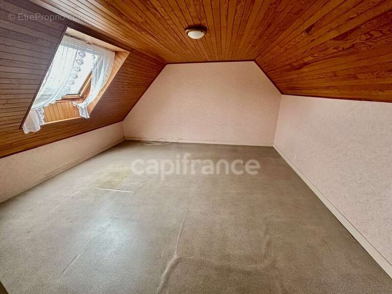 Maison à PLOUNEVEZEL