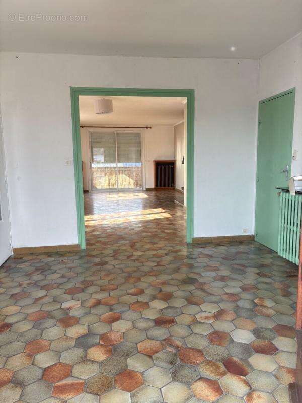 Maison à SABLE-SUR-SARTHE