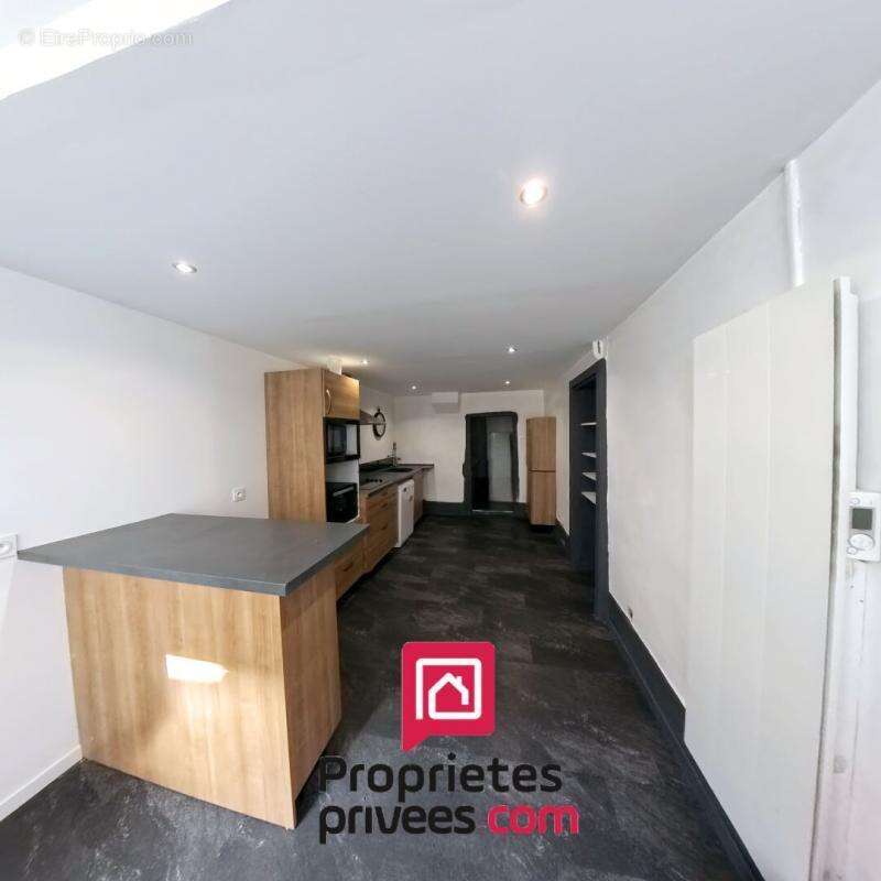 Maison à CHAZAY-D&#039;AZERGUES