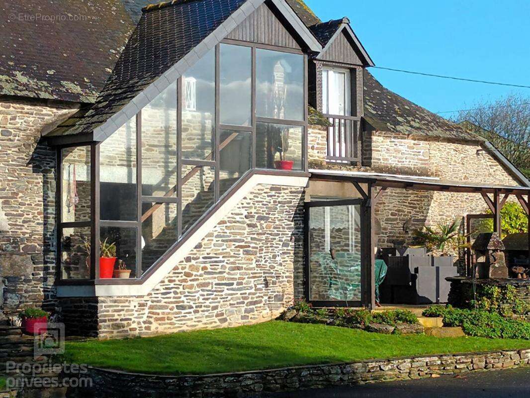 Maison à SAINT-IGEAUX