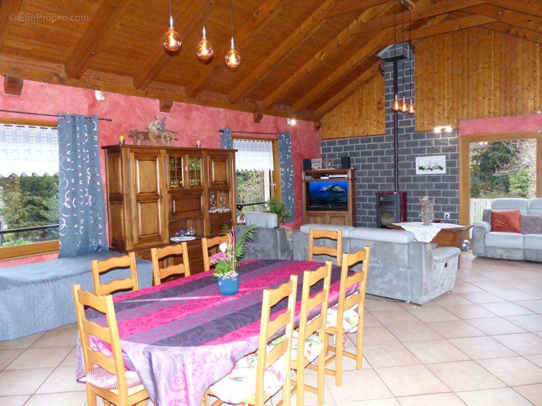 Maison à FAY-SUR-LIGNON