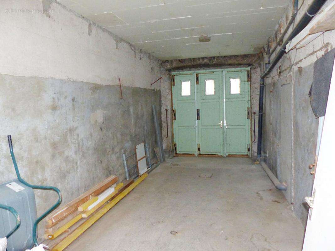 Maison à SAINT-HOSTIEN