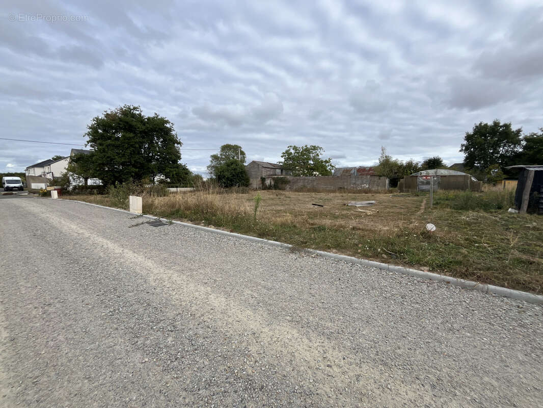 Terrain à THOUARE-SUR-LOIRE